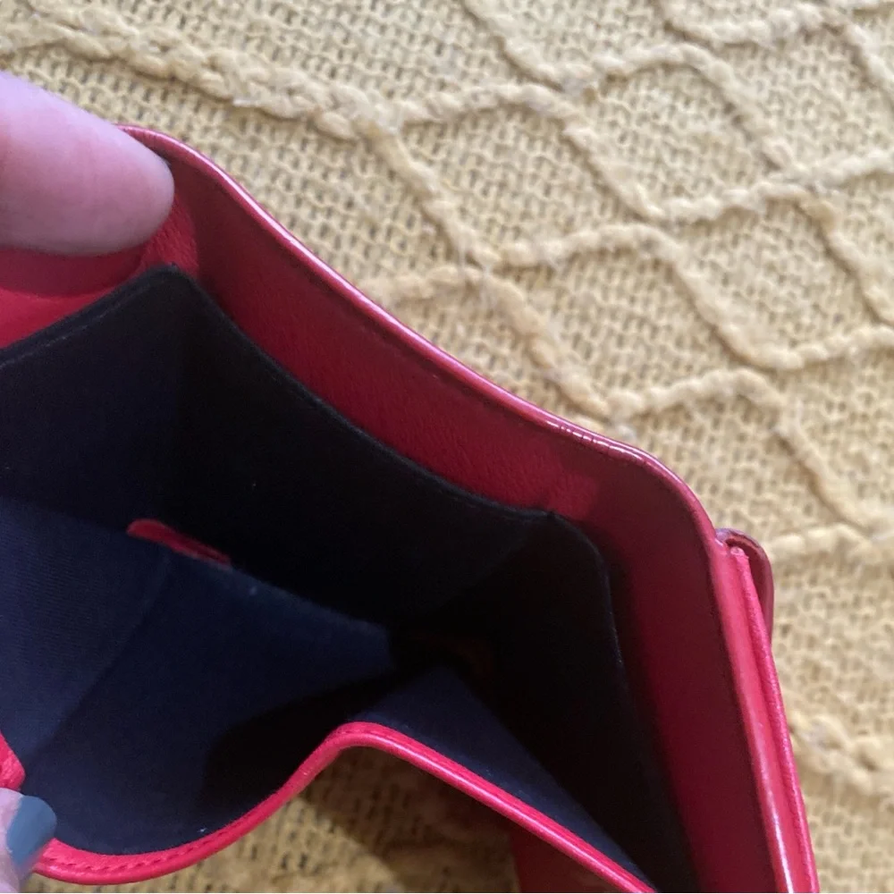 Balenciaga ♥️ Leather Wallet - Picture 7 of 11